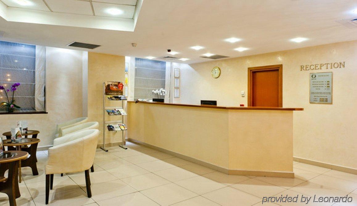 Kosher Hotel Lev Or Букурещ Екстериор снимка