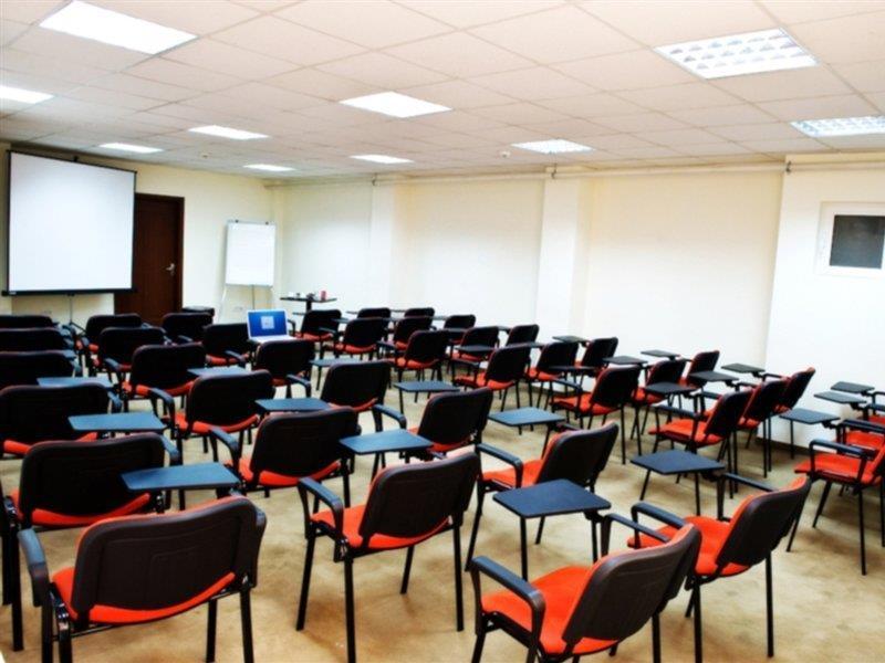 Kosher Hotel Lev Or Букурещ Екстериор снимка