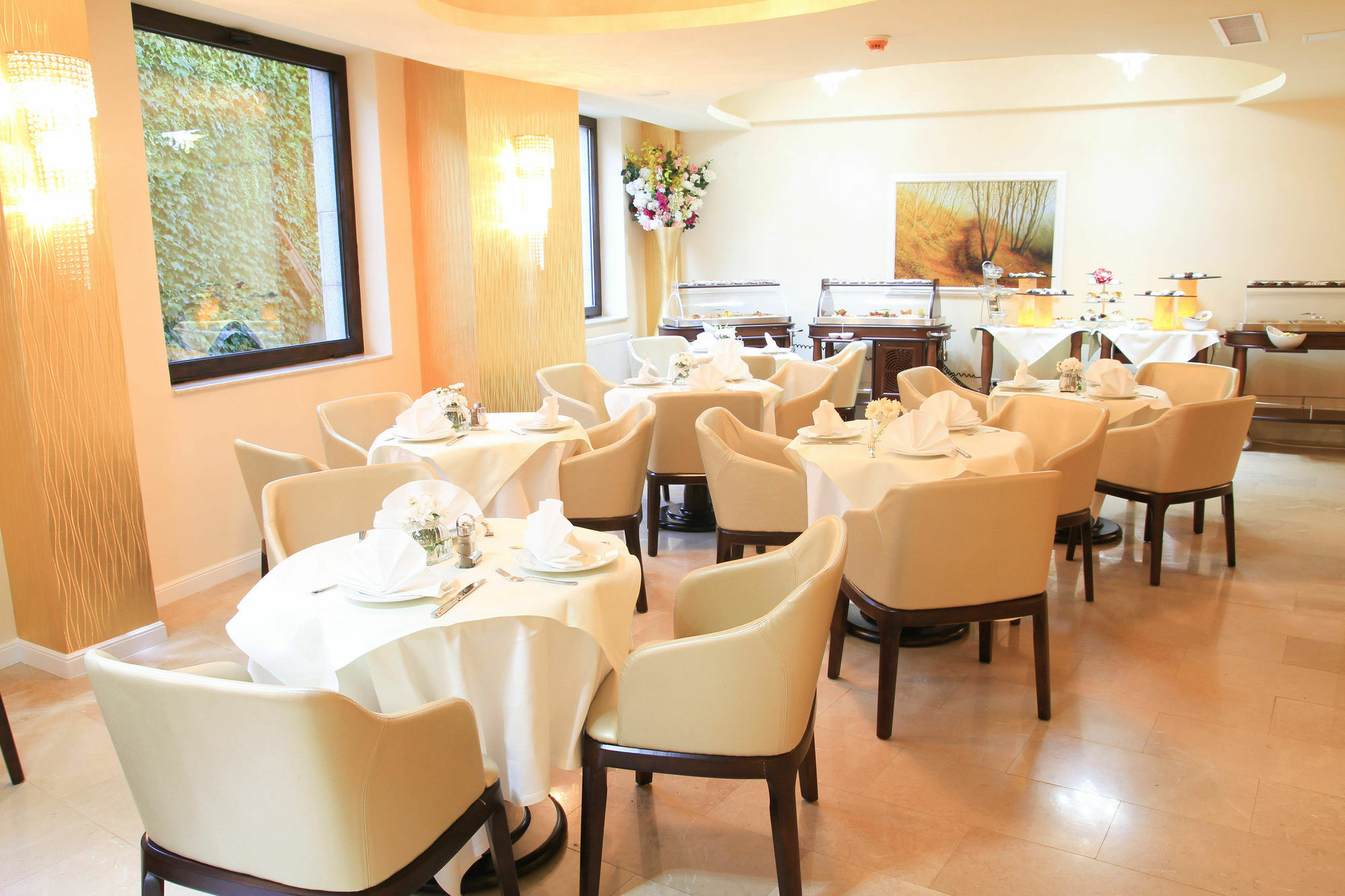 Kosher Hotel Lev Or Букурещ Екстериор снимка