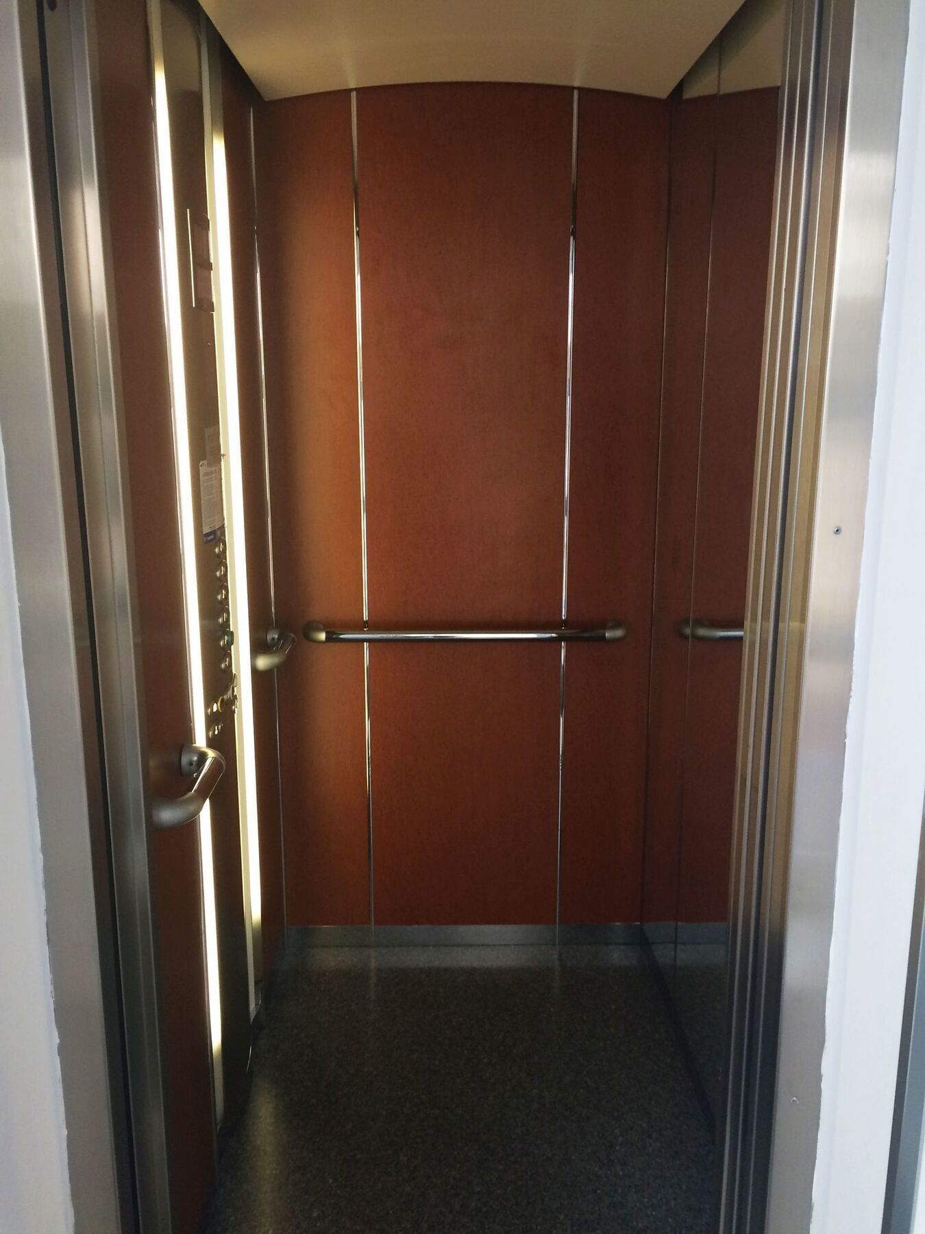 Kosher Hotel Lev Or Букурещ Екстериор снимка