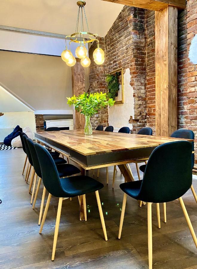 Kosher Hotel Lev Or Букурещ Екстериор снимка